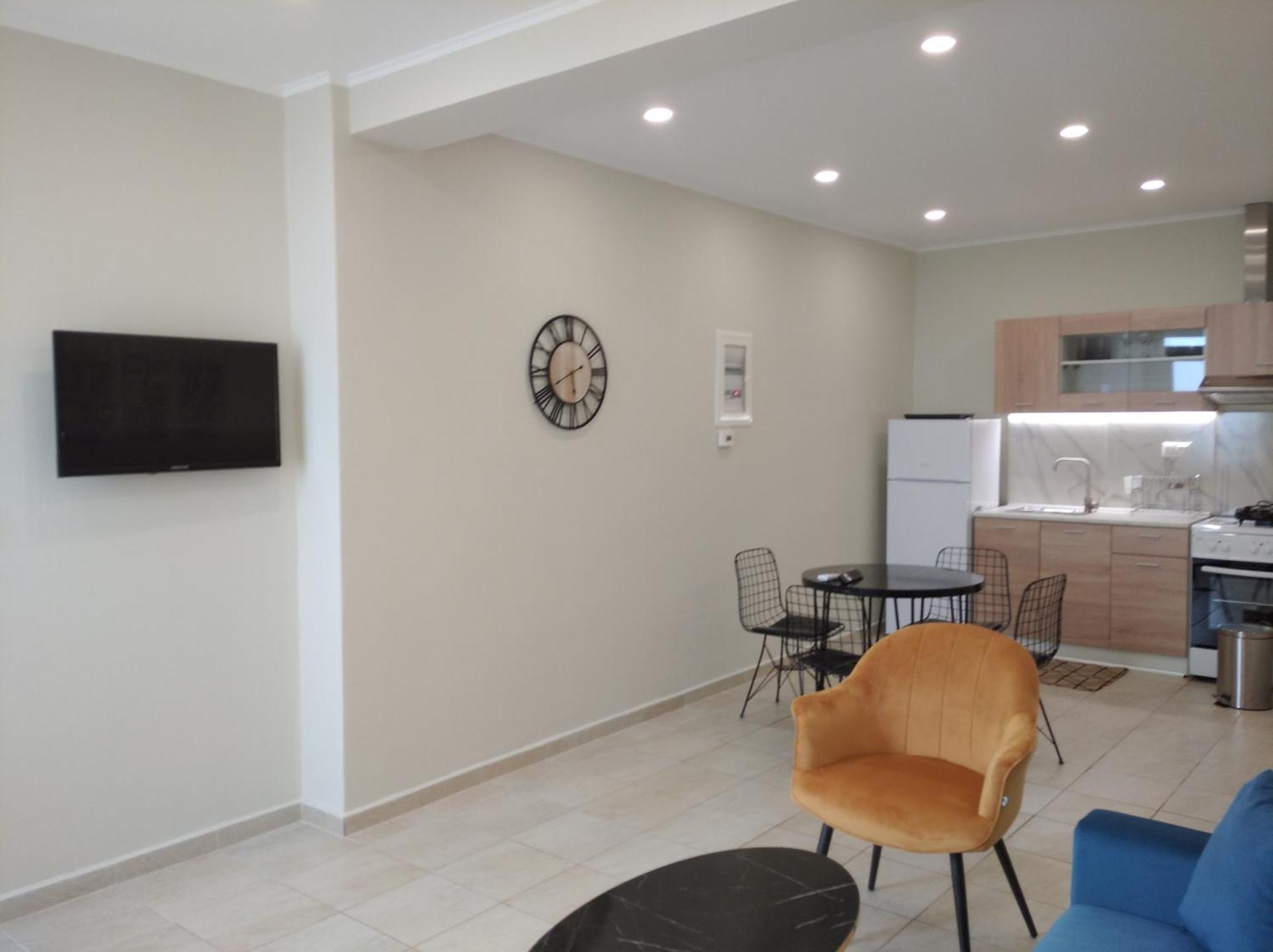 Apartment Oasis *