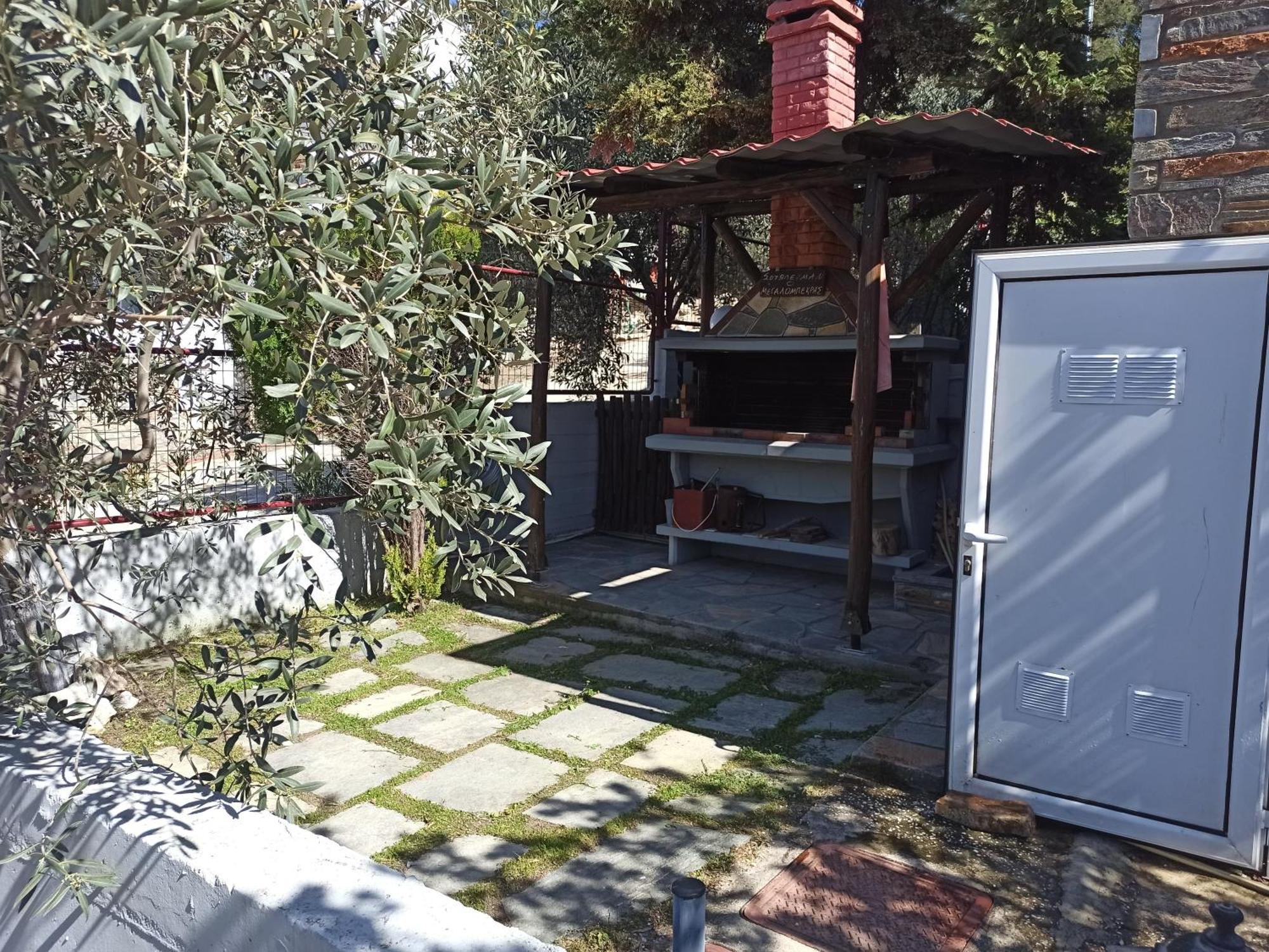 Oasis Agios Andreas (East Macedonia)